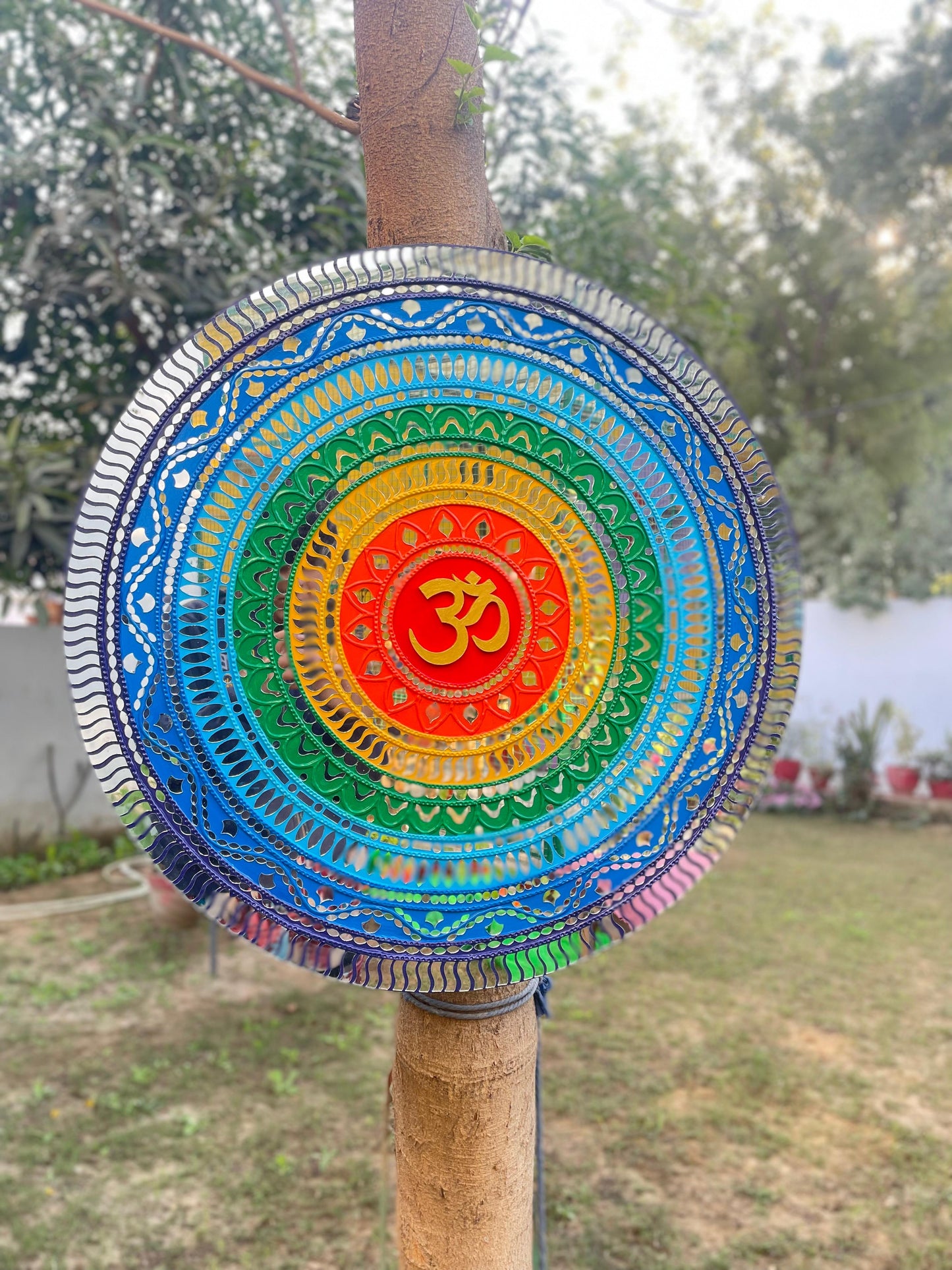 7 Chakras Om Mandala(Lippan Art & Mirror Work)