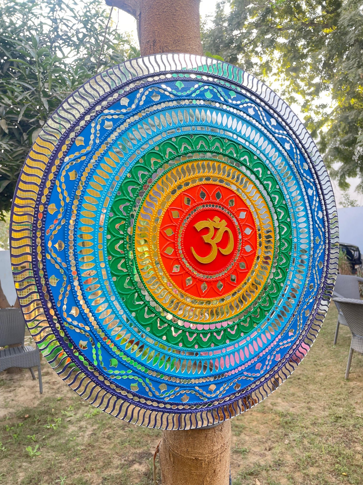 7 Chakras Om Mandala(Lippan Art & Mirror Work)